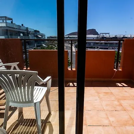 с 1 спальней в La Tejita Apartamento *